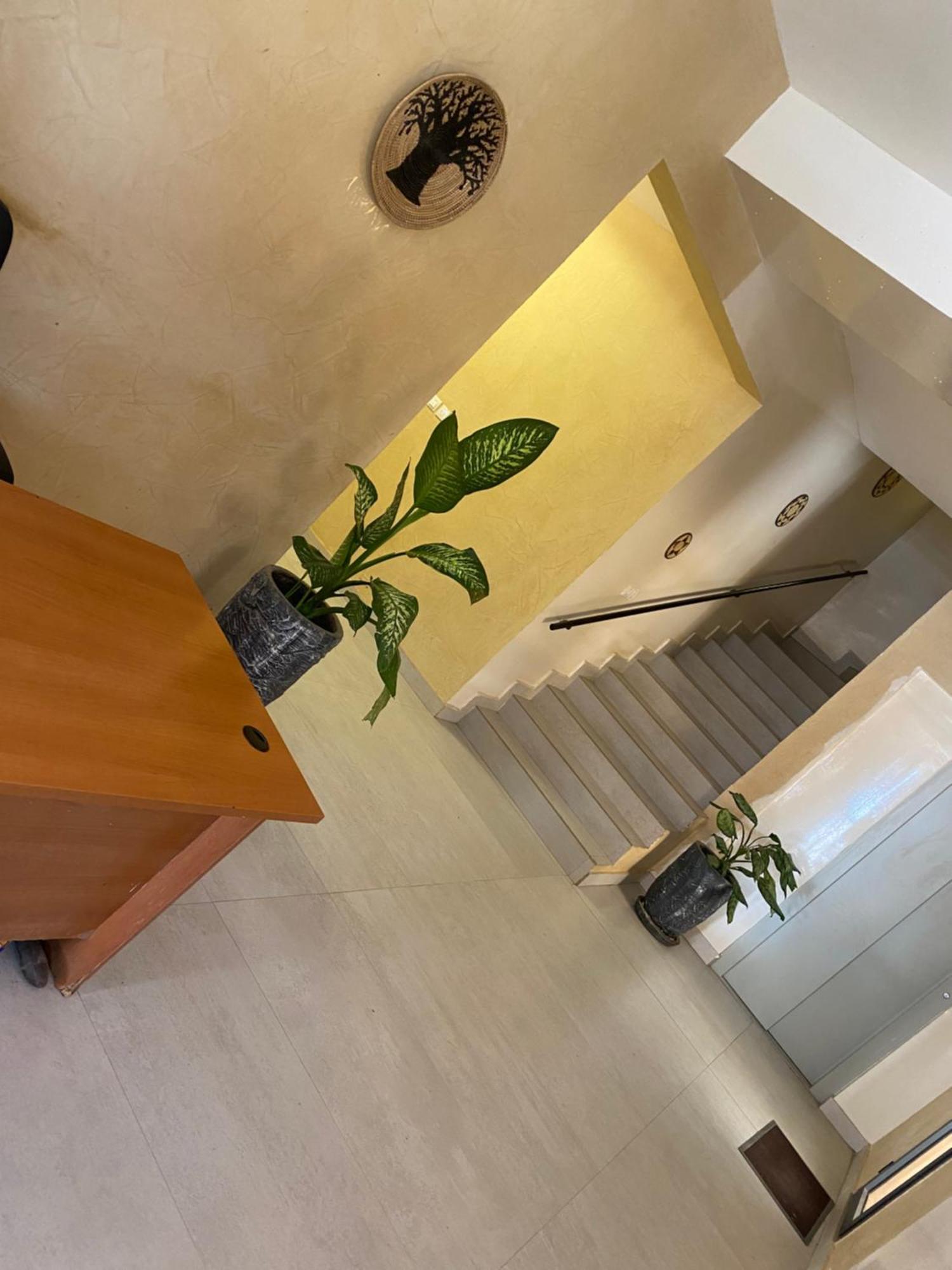 Glory House Dakar